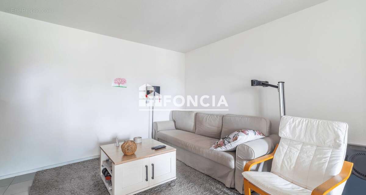 Appartement à JUVIGNAC