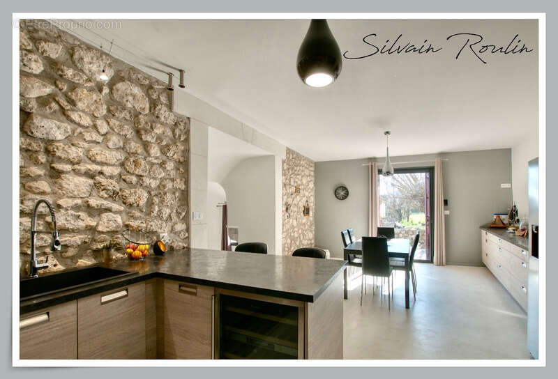 Maison à MALATAVERNE