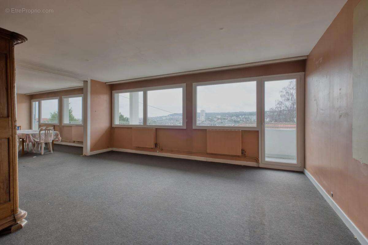 Appartement à LAXOU