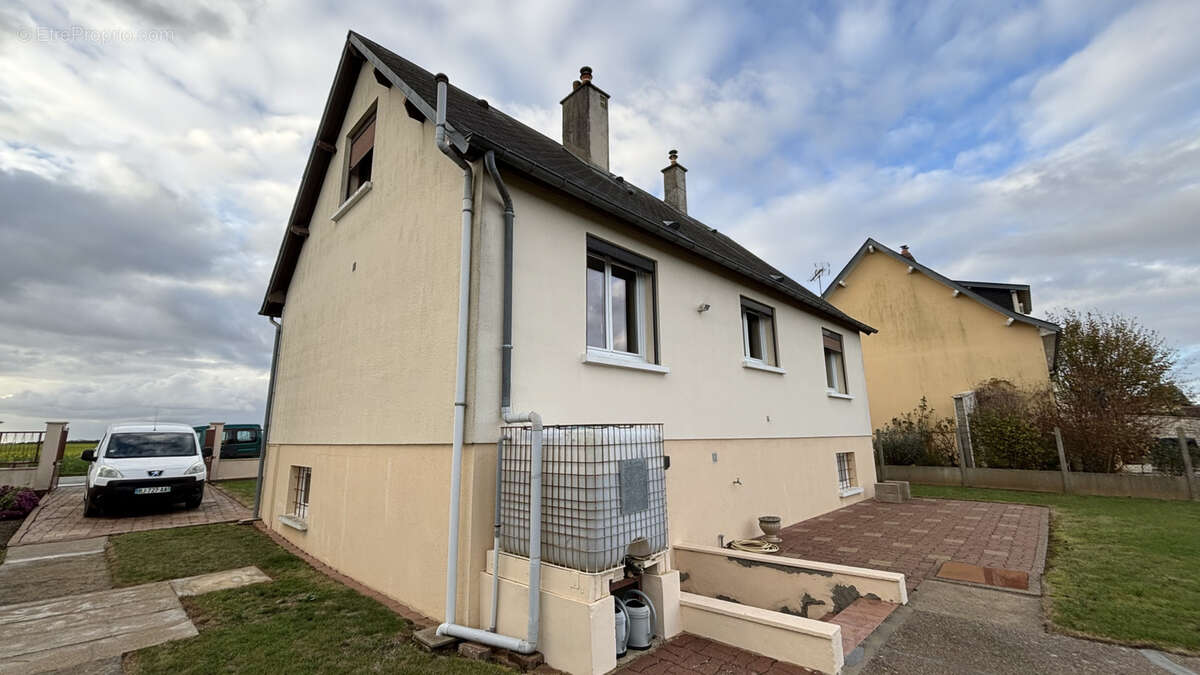 Maison à CHATEAUDUN