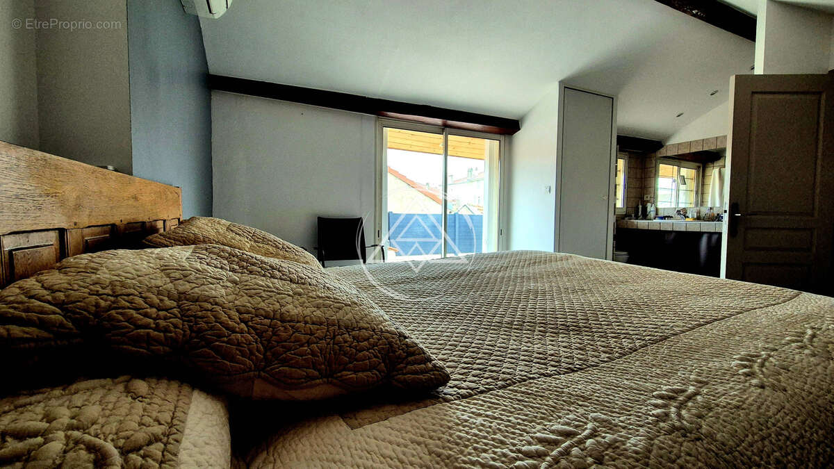 Maison à ROMANS-SUR-ISERE