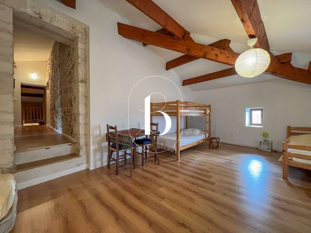 Maison à GOUDARGUES