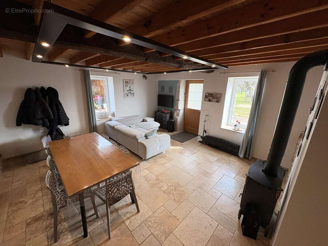 Maison à BOURG-DE-PEAGE