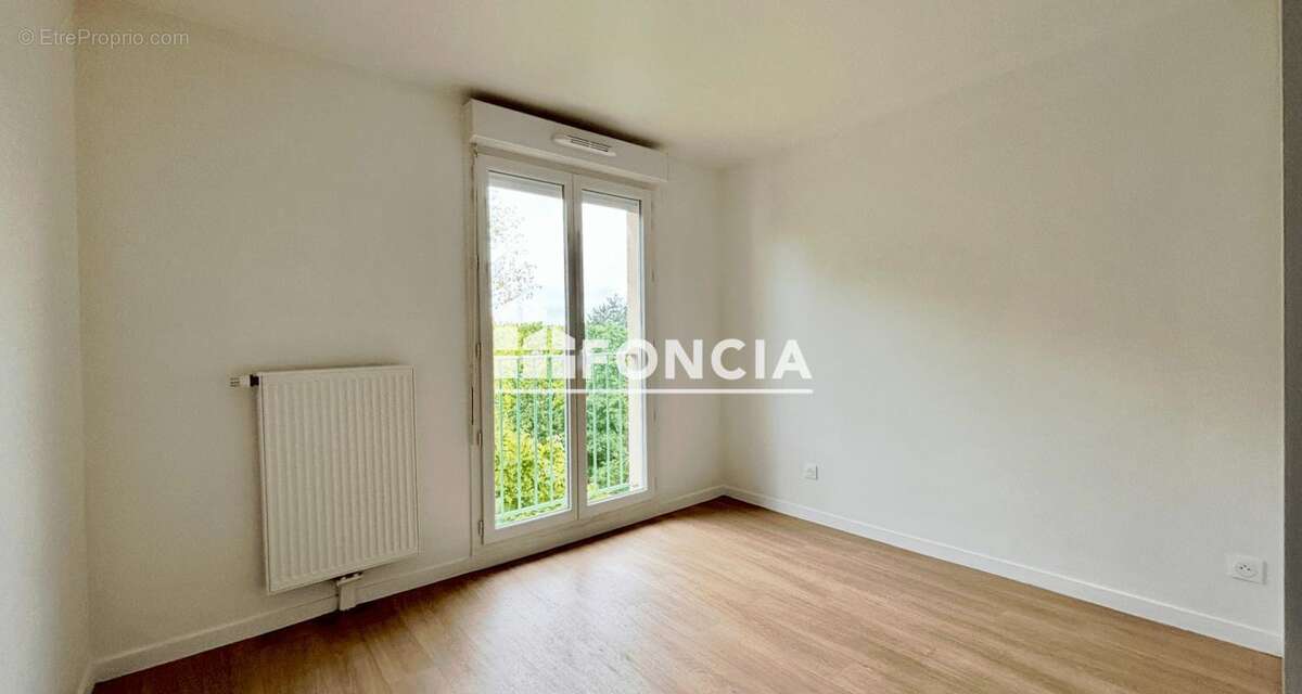 Appartement à LE BLANC-MESNIL