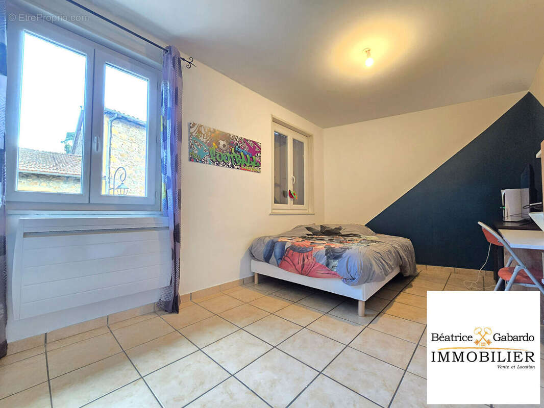 Maison Ternand 4 pièce(s) 97 m2 - photo 10