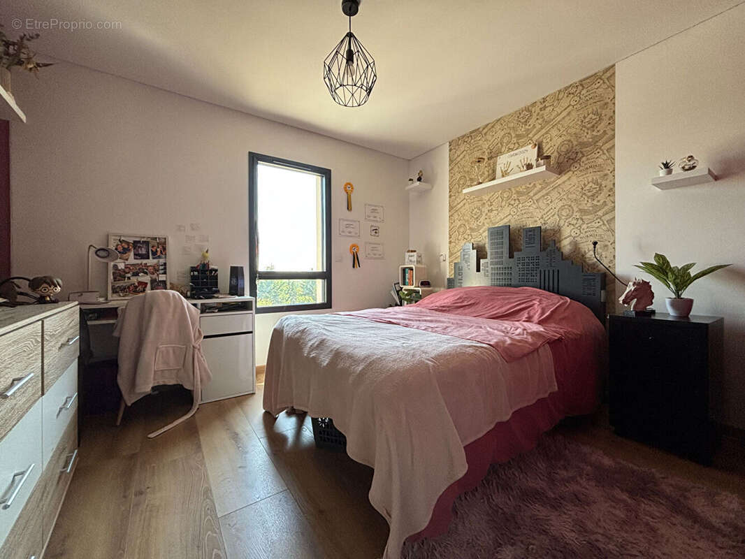 Maison à COULOMMIERS