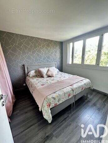 Photo 8 - Appartement à SAINT-GERMAIN-LES-ARPAJON