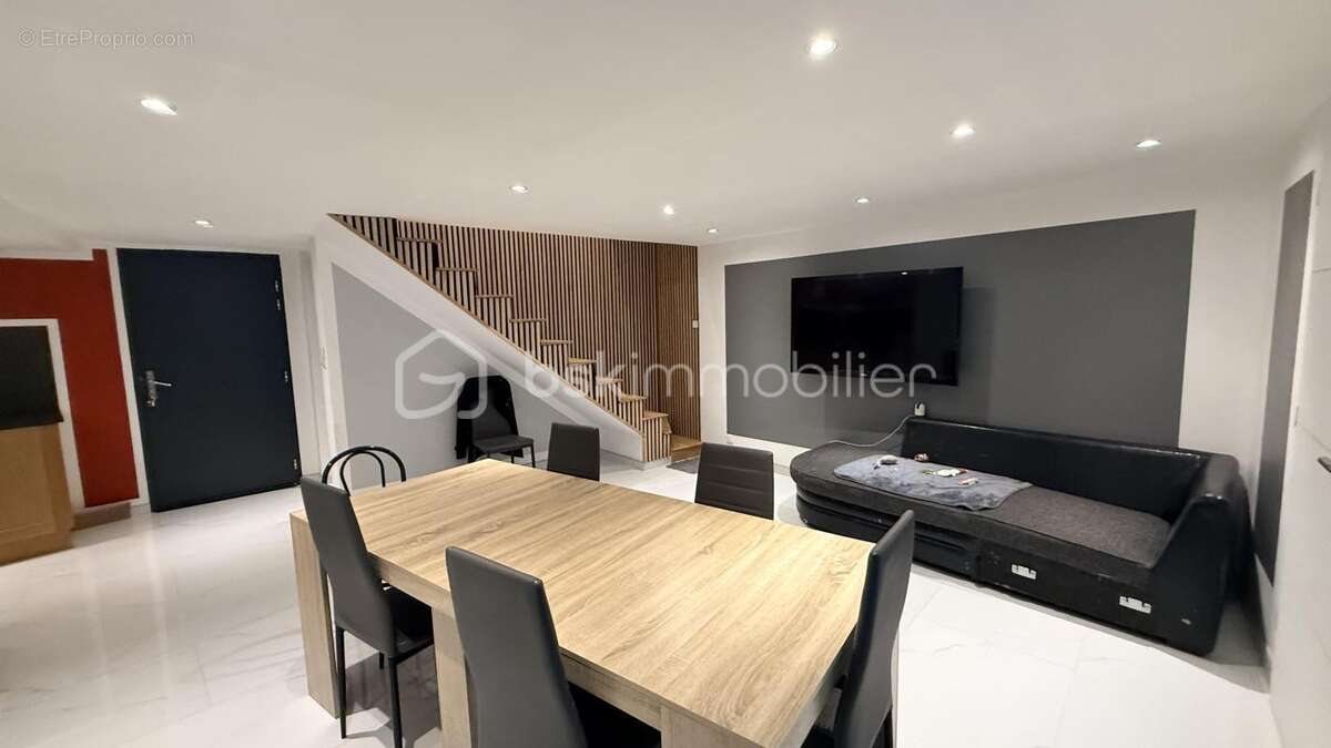 Appartement à THEZAN-LES-BEZIERS