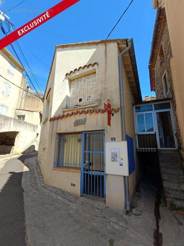 Maison à SAINT-NAZAIRE-DE-LADAREZ