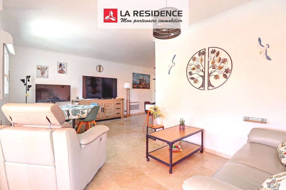 Appartement à FREJUS