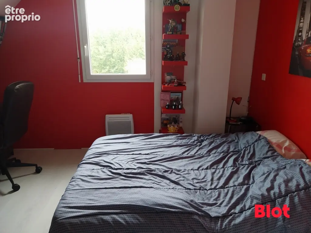 Maison 137 m² à Saint-Etienne-En-Cogles  - photo 9
