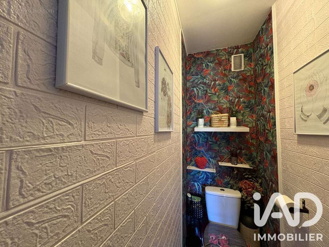 Appartement 76 m² à Lormont  - photo 9