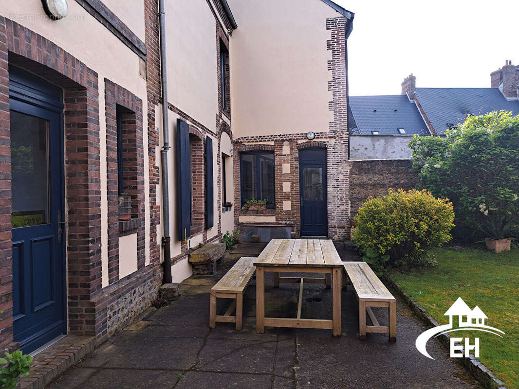 Maison à L&#039;AIGLE