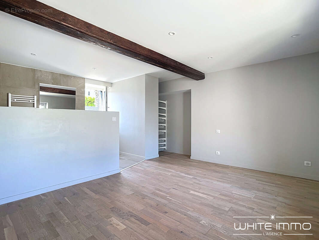 Maison à FRANCHEVILLE