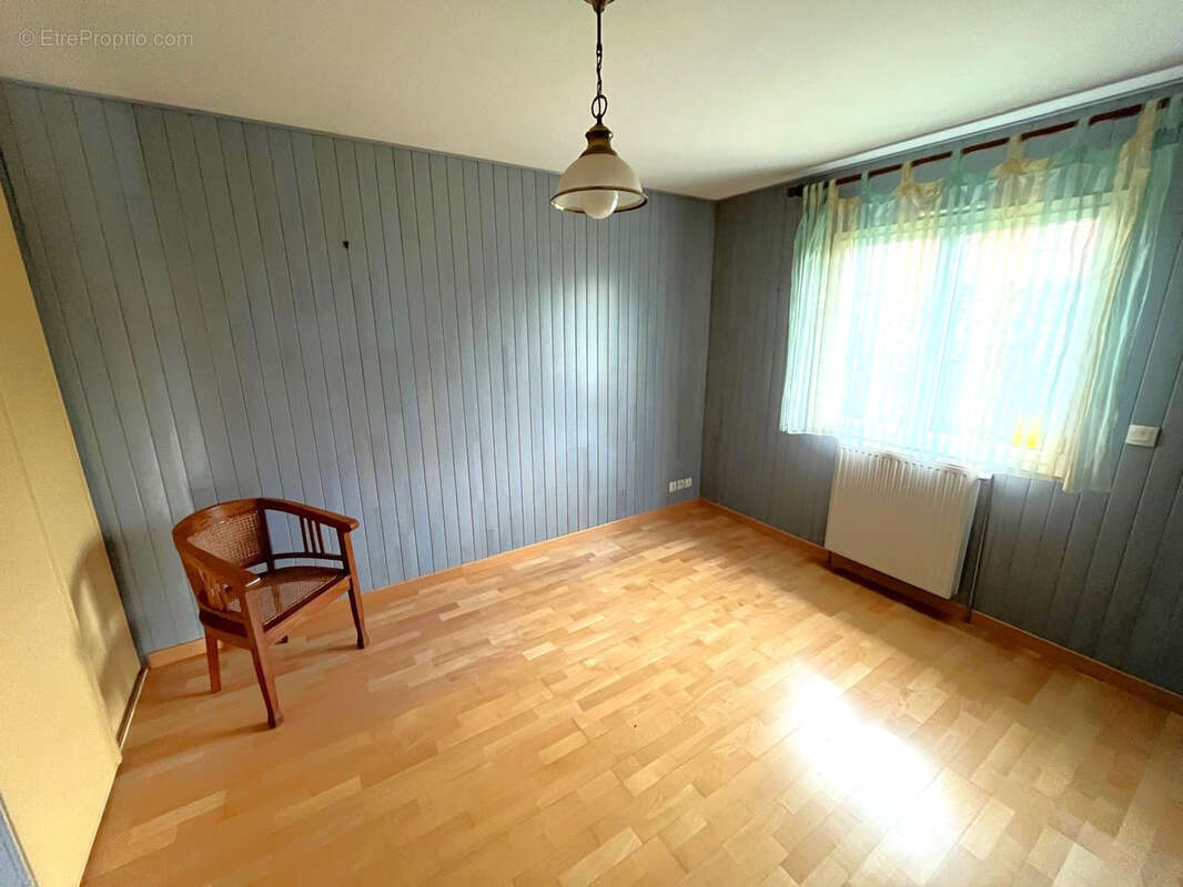 Maison à SAINT-PIAT