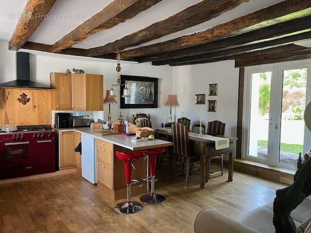 Maison à ORADOUR-SUR-VAYRES