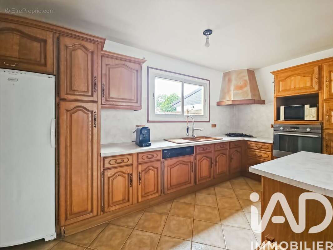 Photo 6 - Maison à BRIE-COMTE-ROBERT