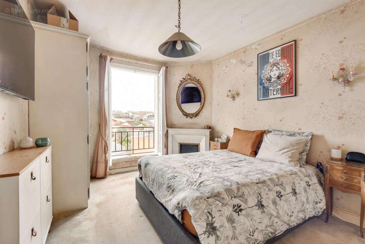 Appartement à ISSY-LES-MOULINEAUX