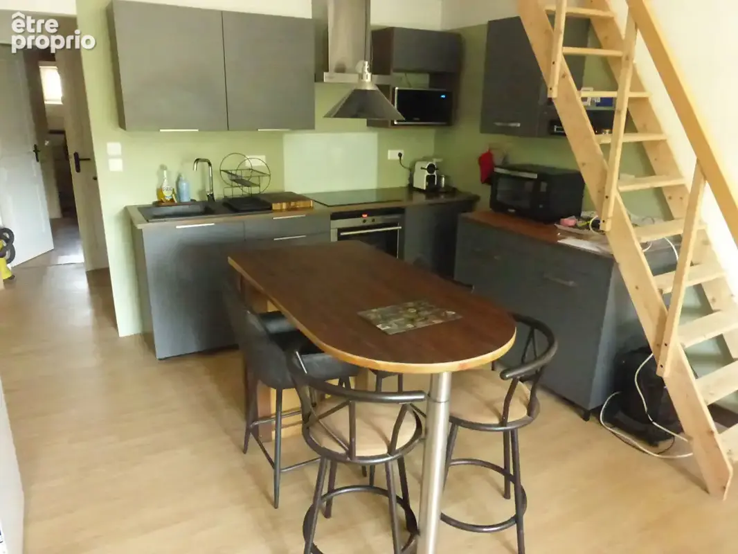LE BREUIL-SUR-COUZE / Maison de bourg à vendre de 50 m² habitables (3 pièces) ! - photo 2