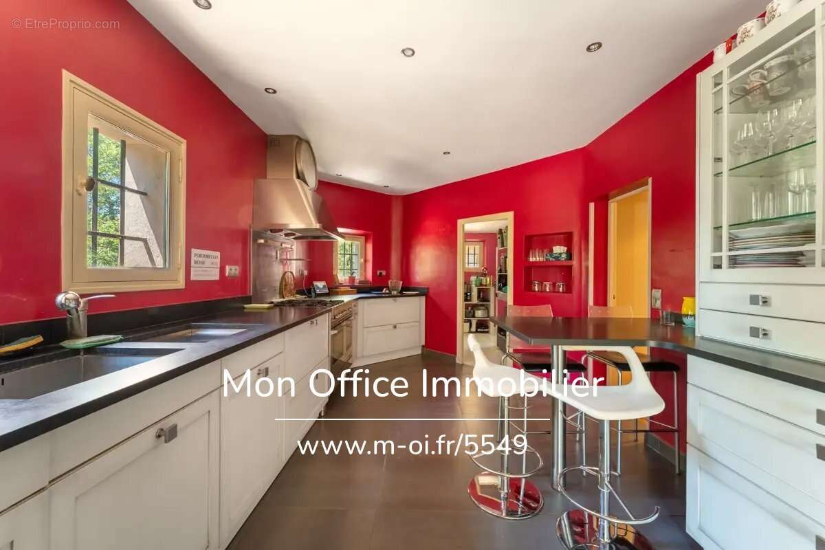 Maison à ROGNES