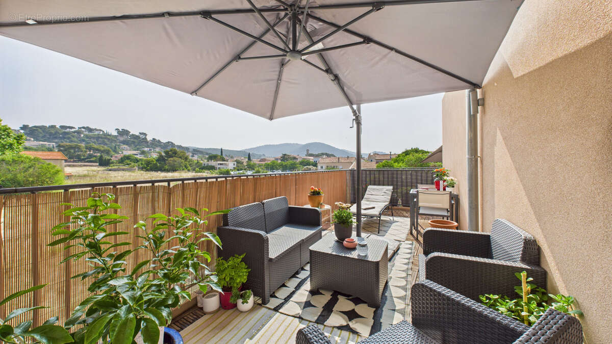 Appartement à CARQUEIRANNE