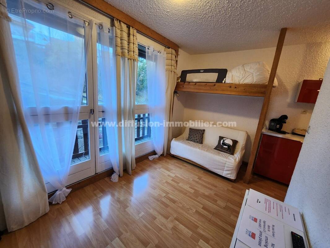 Appartement à SAINT-PONS