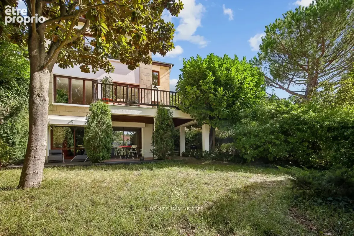 Maison d’architecte familiale avec jardin, terrasses et vue dégagée - photo 17
