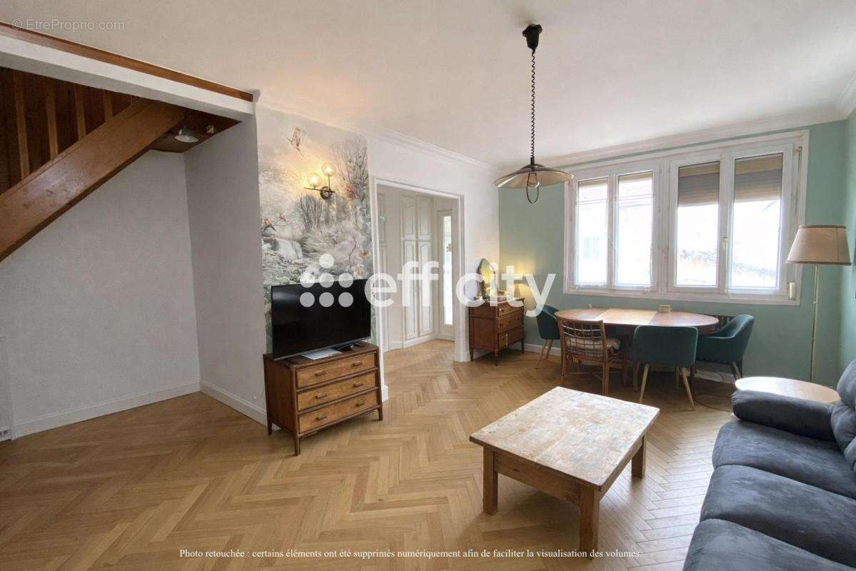 Maison à NEUILLY-PLAISANCE