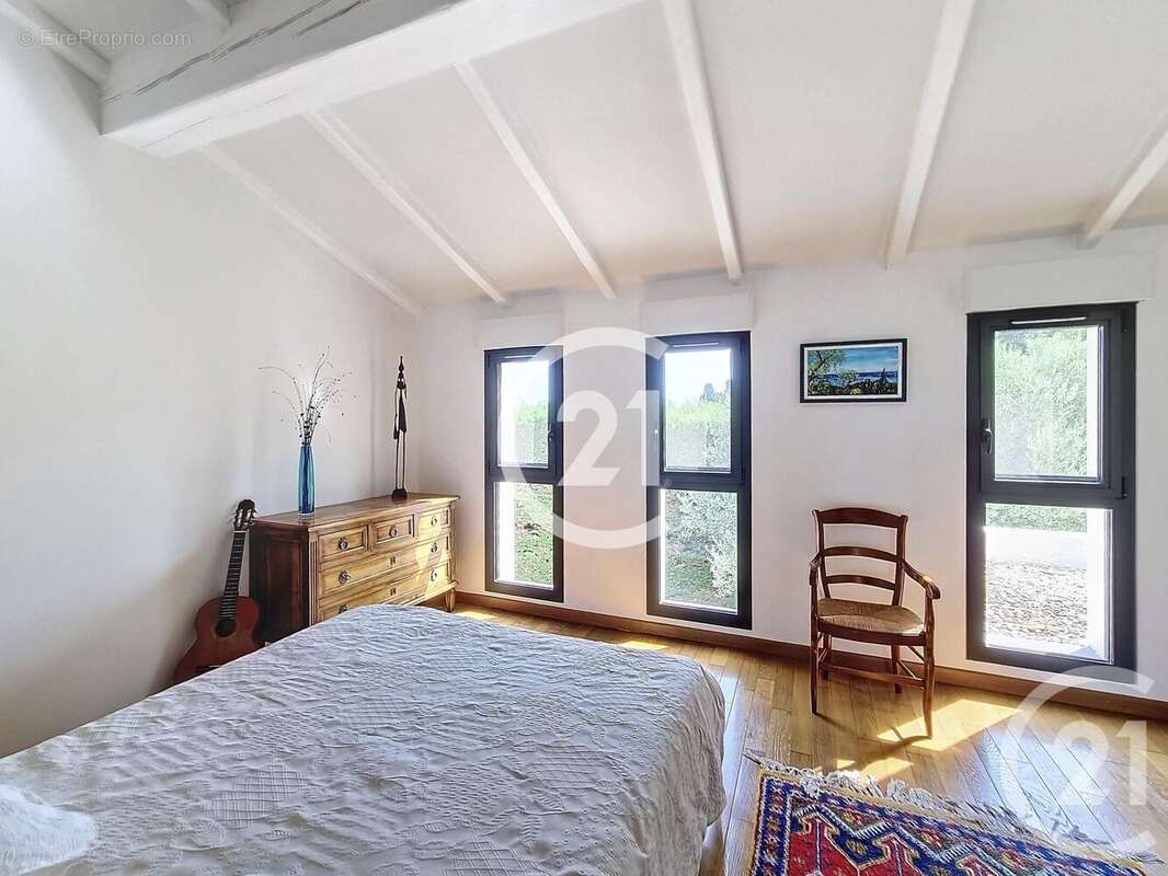 Maison à LATOUR-BAS-ELNE