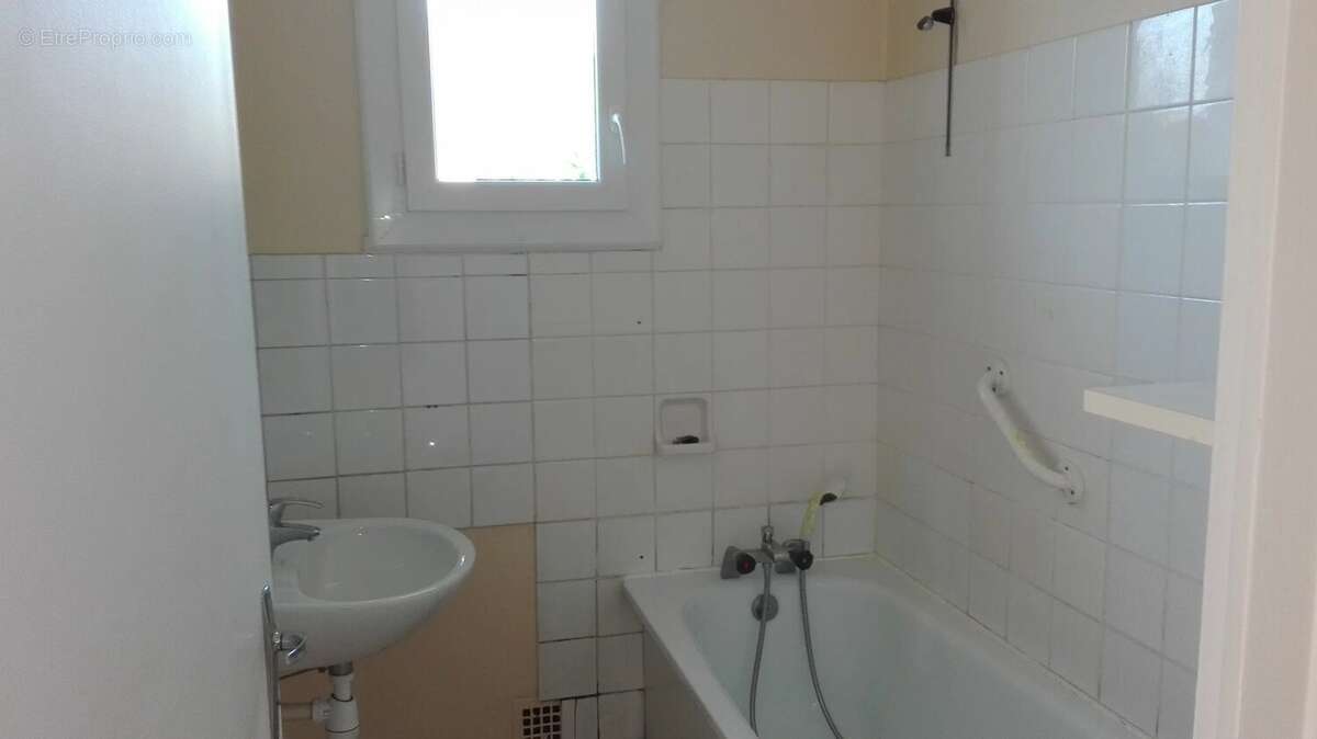 Maison à PARAY-LE-MONIAL