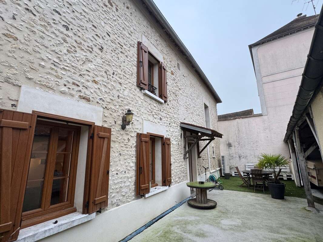 Maison à PACY-SUR-EURE