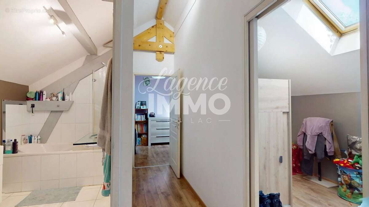 Appartement à DOUSSARD