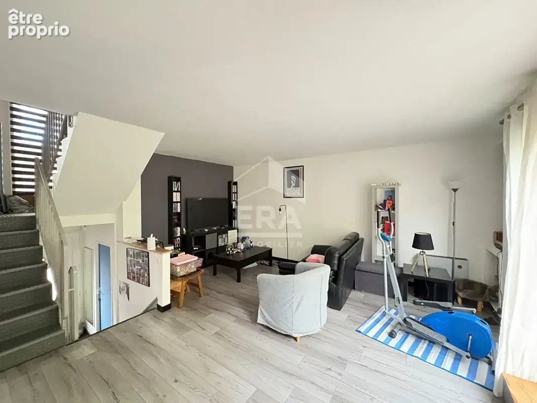 Maison 110m² à montigny-le-bretonneux - photo 1
