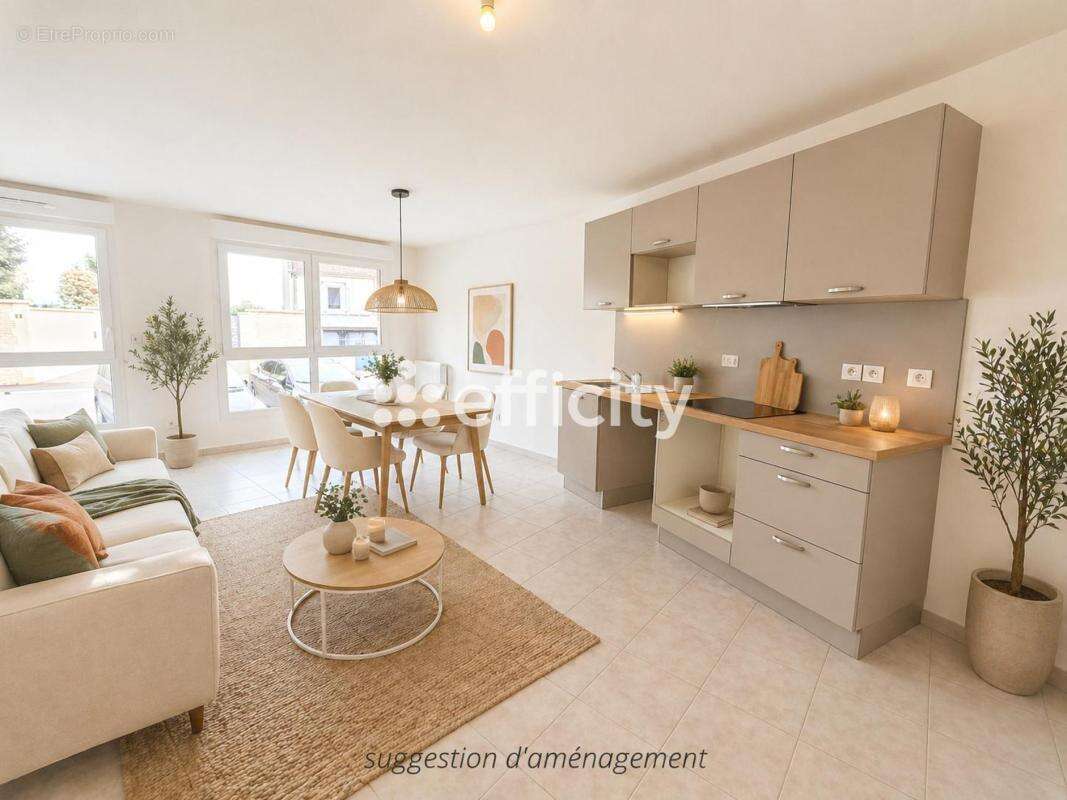 Appartement à OUISTREHAM