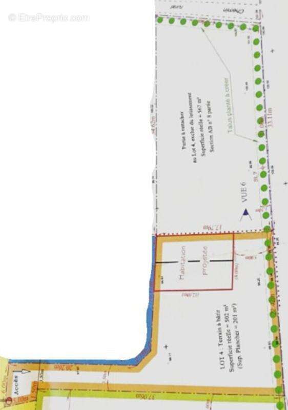 Terrain à LES LOGES