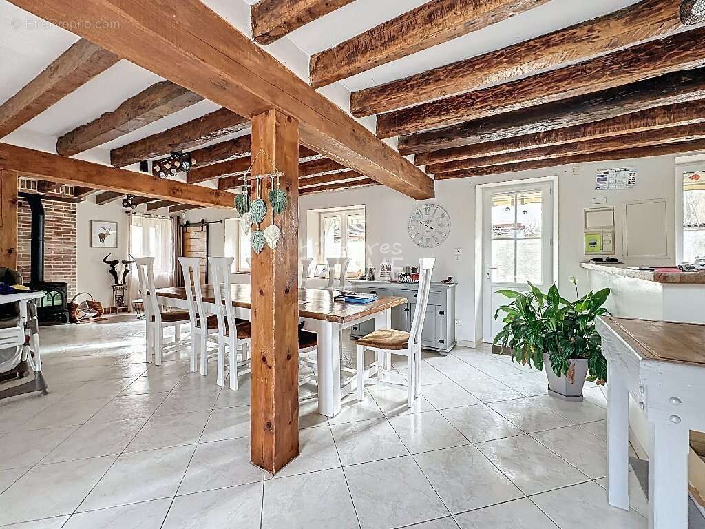 Maison à LA FERTE-GAUCHER