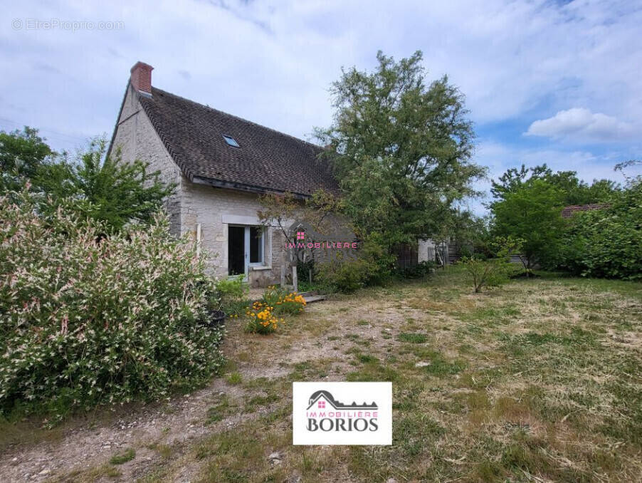 Maison à SAINT-MARCEL