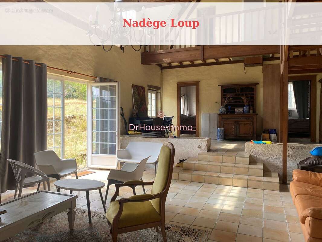Maison 205 m² à Fontenoy  - photo 4