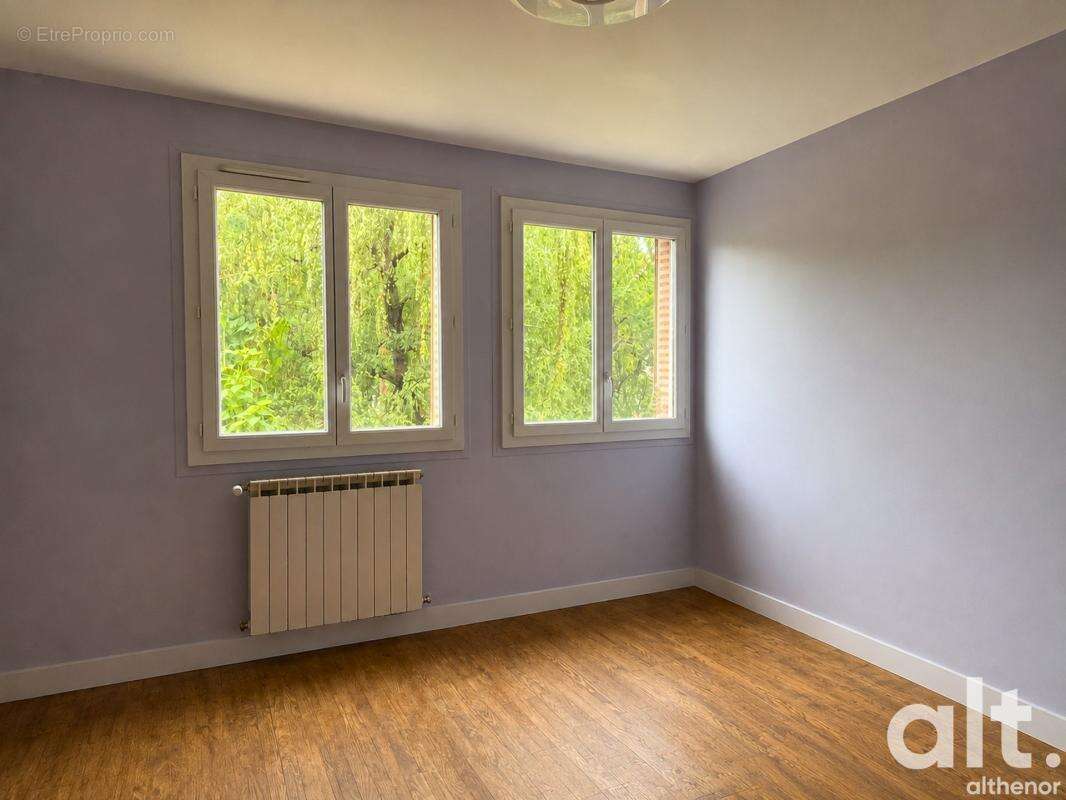 Appartement à Cran-Gevrier — 3 pièces - photo 3