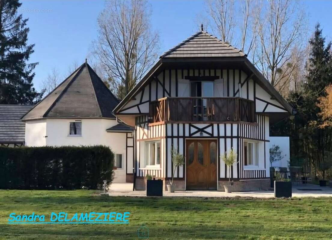 Maison à AUMALE