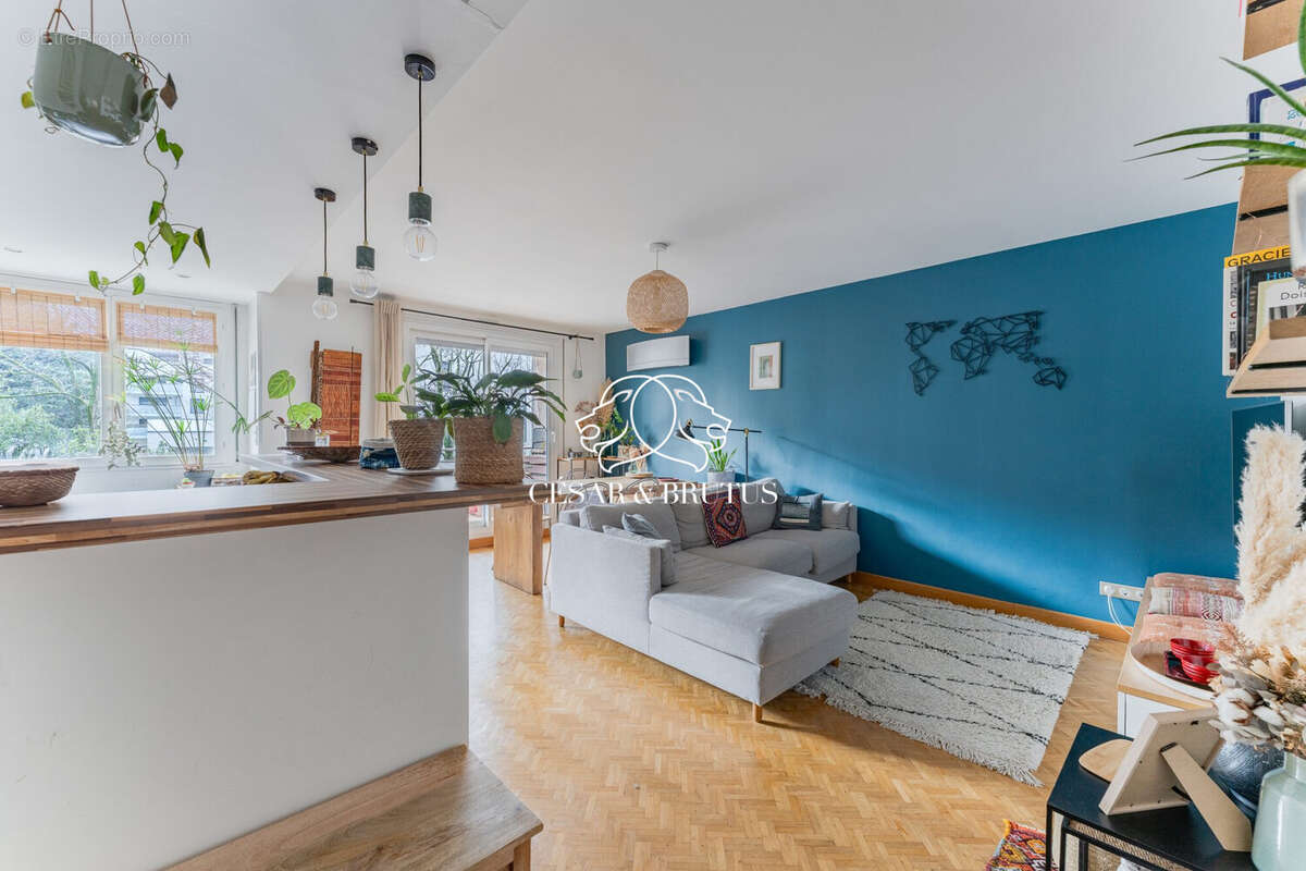 Appartement à LYON-8E
