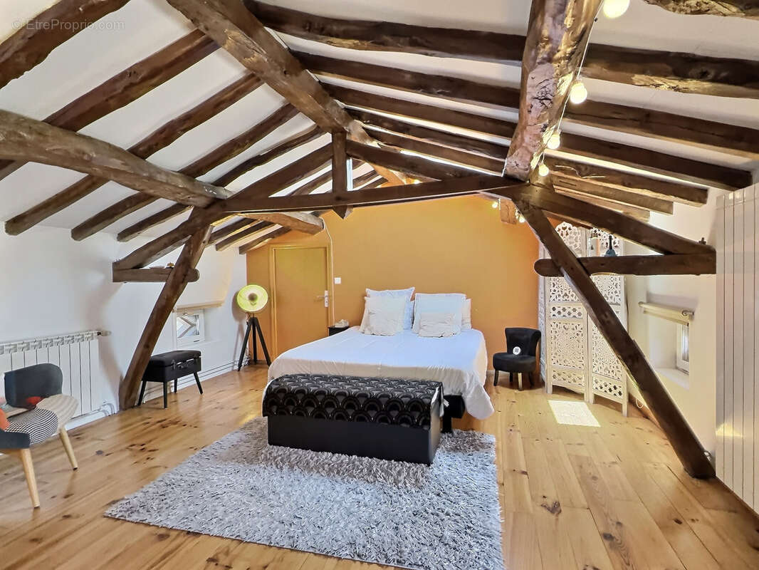 Maison à LAVAUR