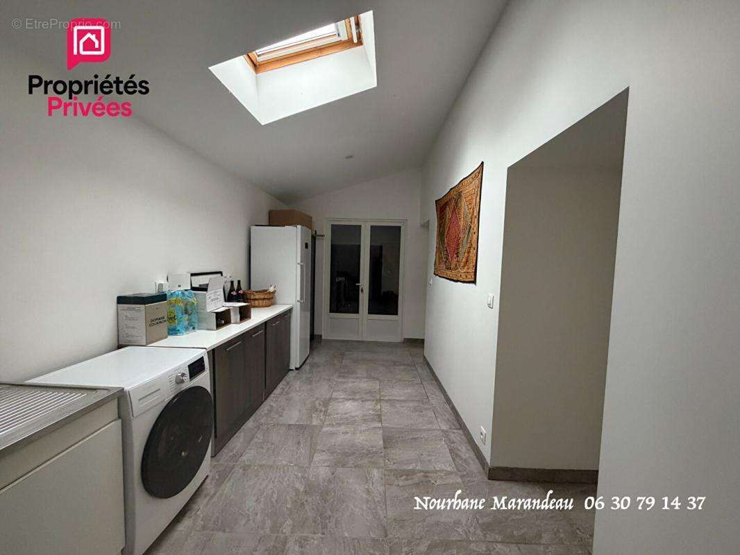 Charentaise - 159 m2 - 3 chambres - Grandes dépendances - PRIX  282 150  HAI - photo 6