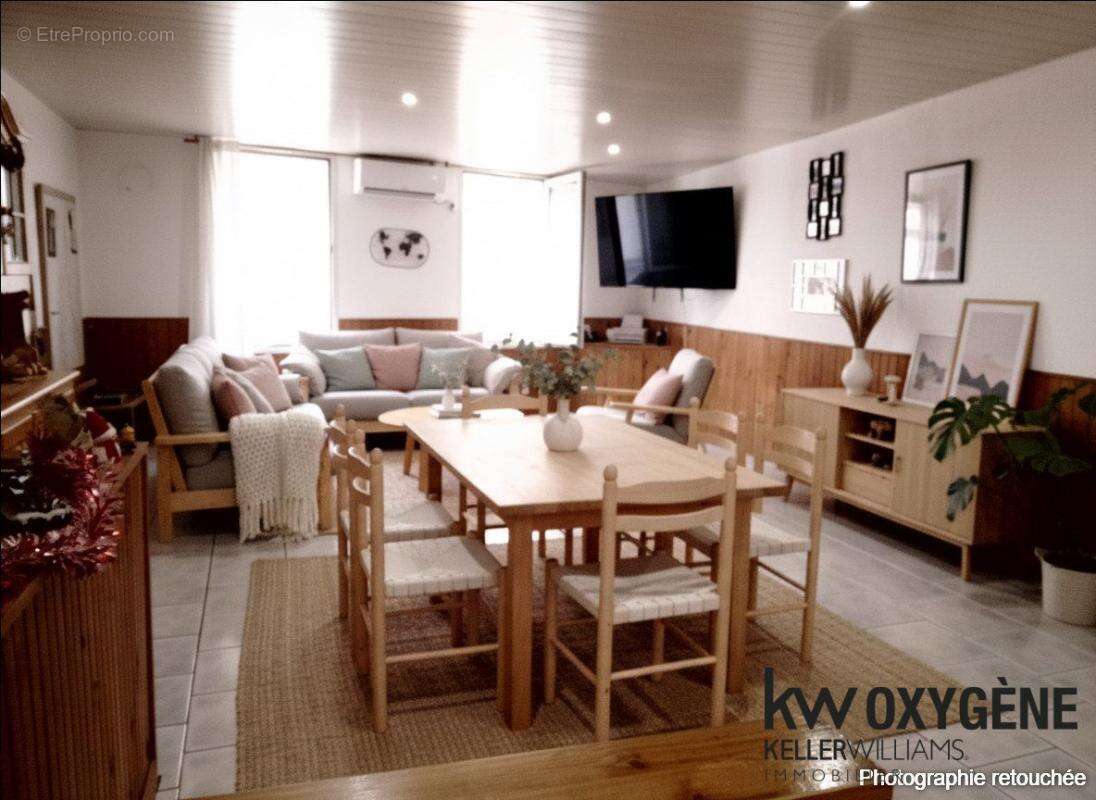 Maison à PEYRESTORTES