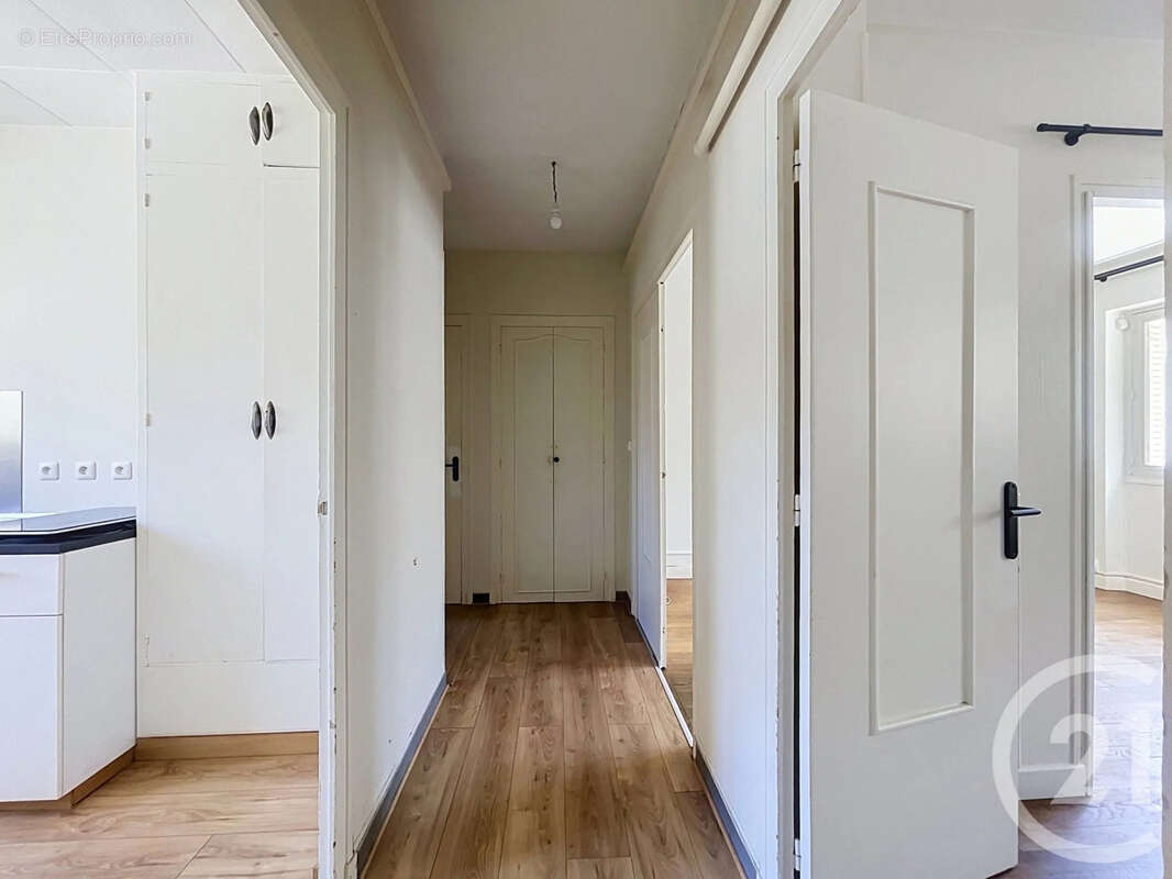 Appartement 41 m² à Dijon  - photo 8