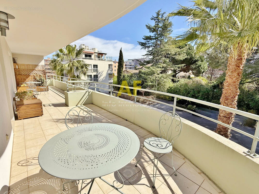 Appartement à SAINT-RAPHAEL