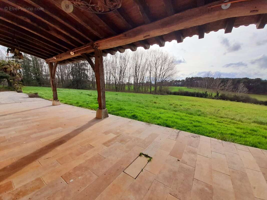 Maison à BEAUPOUYET
