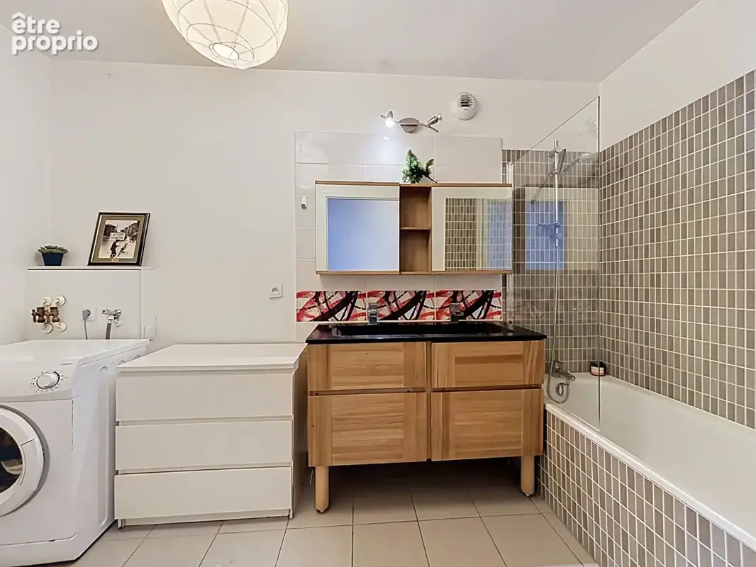 Appartement T3 avec parking - Proche Gare Saint-Jean - photo 5