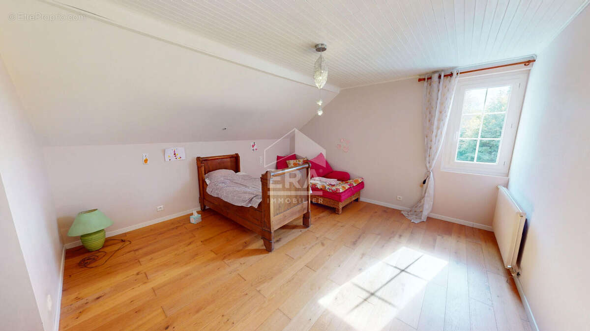 Maison à HAUTEVILLE-LOMPNES