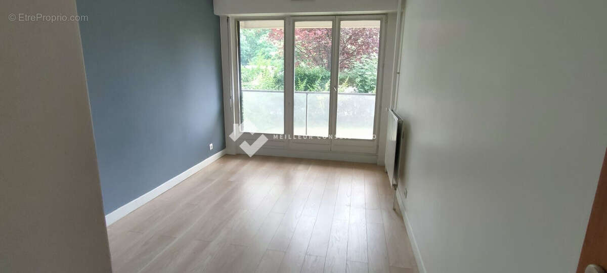 Appartement 71 m² à Nogent-Sur-Marne  - photo 3